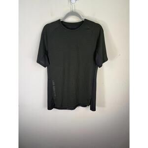 Lululemon Always Agile Shirt Mens Medium Green Gray Vented Short Sleeve